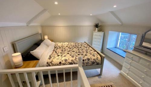 One-Bedroom Cottage