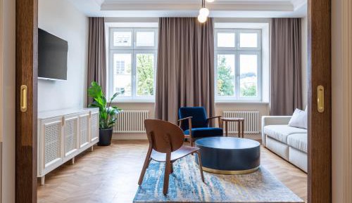 King Suite