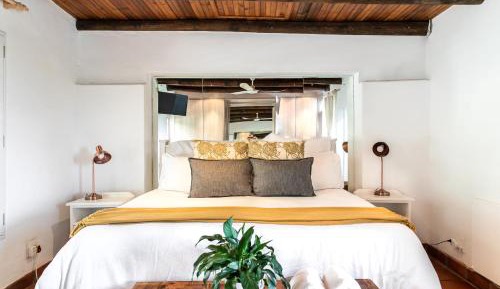 Deluxe Double or Twin Room with Garden View