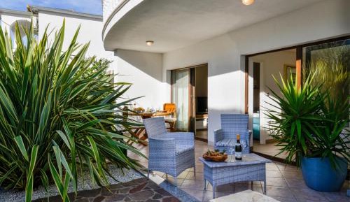 Apartment with Terrace