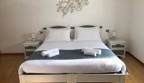 Large Double or Twin Room