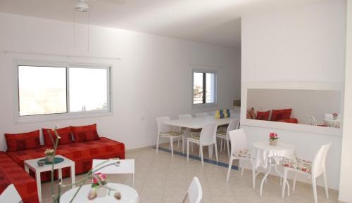 Double Room in a Shared Villa