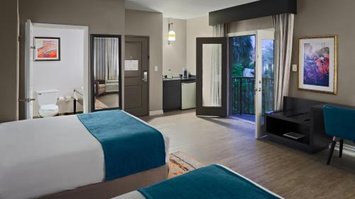 Standard Queen Room with Two Queen Beds and Balcony