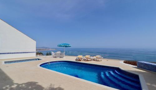 Villa with Sea View
