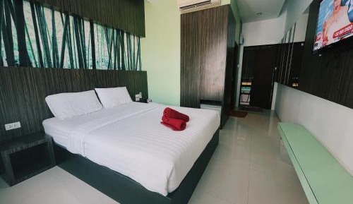 Queen Room