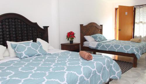 Quadruple Room with Private Bathroom