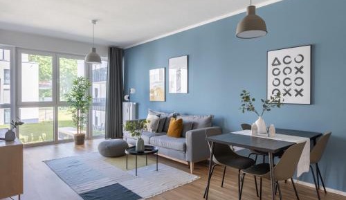 One-Bedroom Suite with Balcony