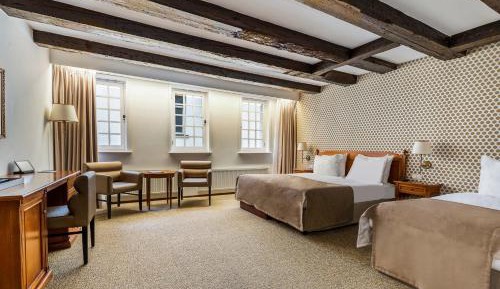 Superior Room Courtyard View