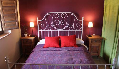 Apartment with Mountain View