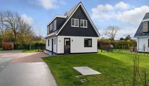 Four-Bedroom Holiday Home