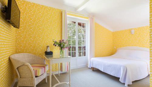 Superior Single Room