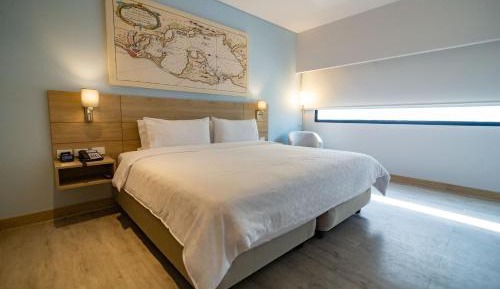 Standard King Room