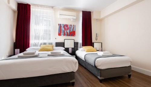 Superior Triple Room