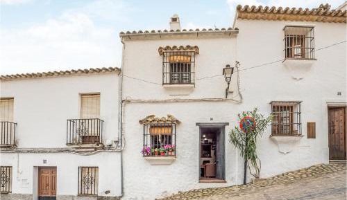 Two-Bedroom Holiday Home