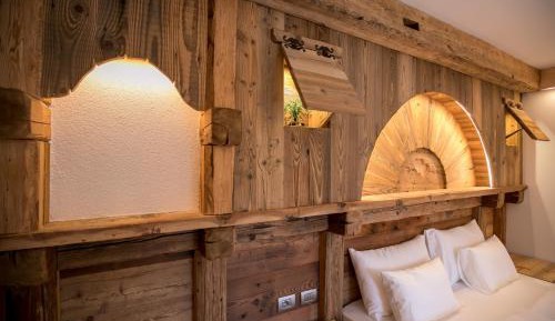 Double or Twin Room with Balcony