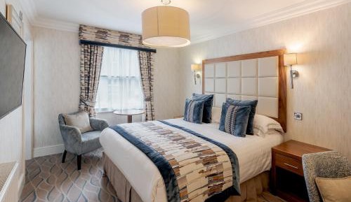 Classic Double Room