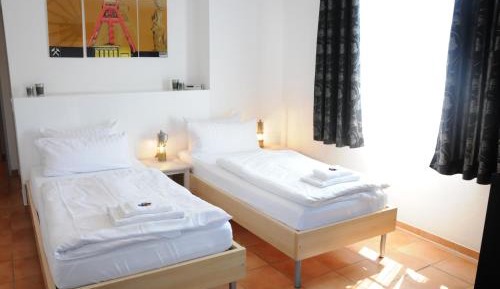 Large Twin Room