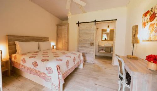 Queen Room
