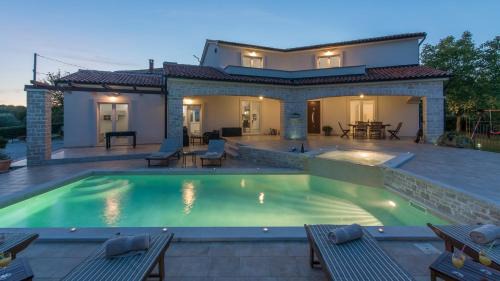 Villa with Private Pool