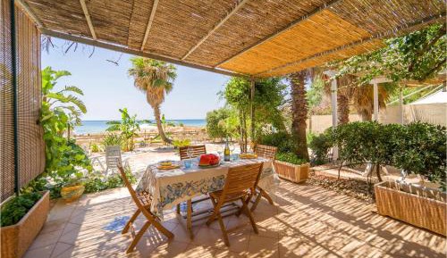 Three-Bedroom Holiday Home 