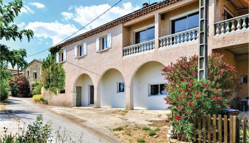 Five-Bedroom Holiday Home