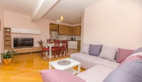 Two-Bedroom Apartment with Sea View