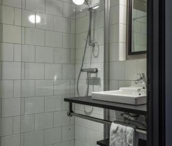 Superior Double or Twin Room with Balcony and Mountain View