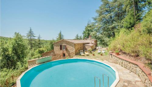 Five-Bedroom Holiday Home
