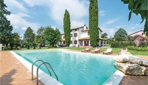 Two-Bedroom Holiday Home