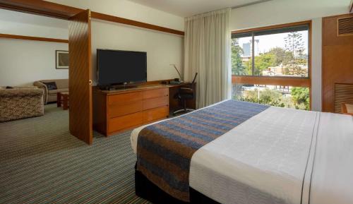 Executive Suite