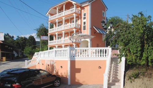 Studio with Balcony
