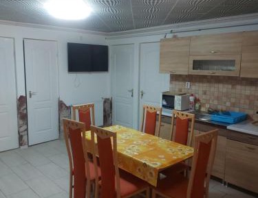 Economy Twin Room