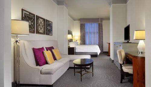 Premium King Room
