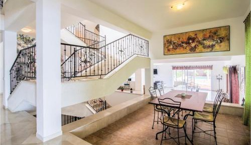 Six-Bedroom Holiday Home