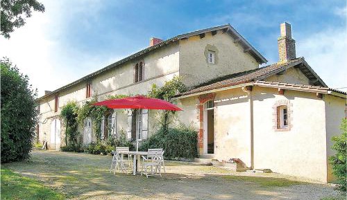 Two-Bedroom Holiday Home