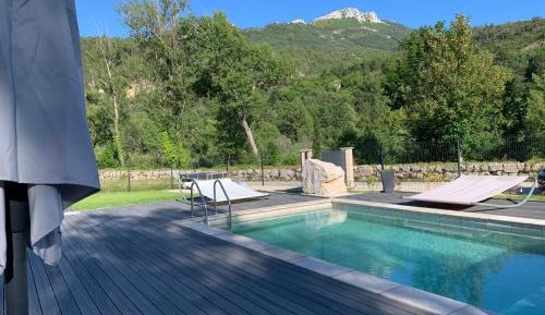 Double Room with Mountain View