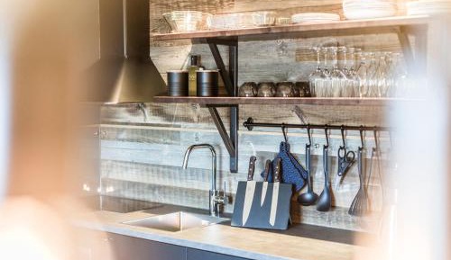 One-Bedroom Apartment with Sea View & Balcony