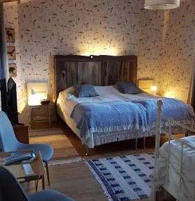 Triple Room with Private Bathroom