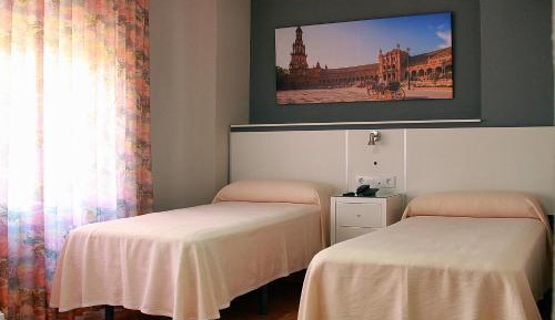 Double Room (2 Adults + 1 Child)