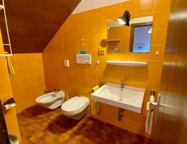 Budget Double Room (not renovated)