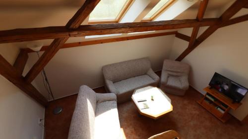 Apartment - Split Level