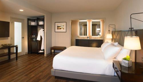 Skyline Suite