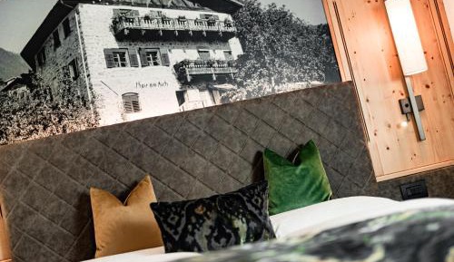 Junior Suite with Balcony