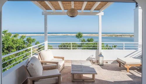 Studio Apartment with Sea View