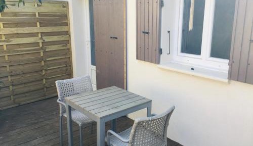 One-Bedroom House