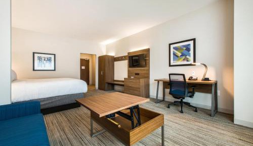 King Suite with Sofa Bed