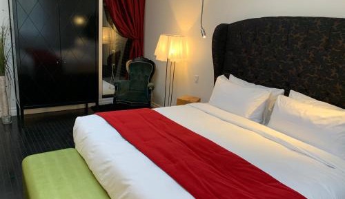 Junior King Suite