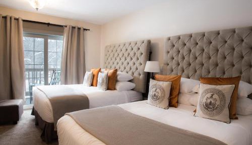 River View Double Queen Room
