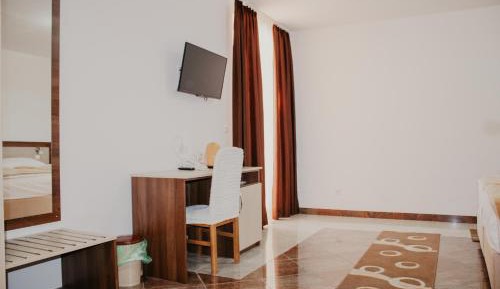 Double or Twin Room with Sea View