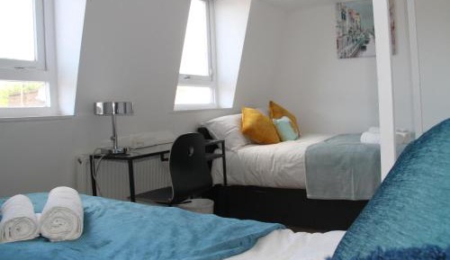 Economy Quadruple Room with Shared Bathroom